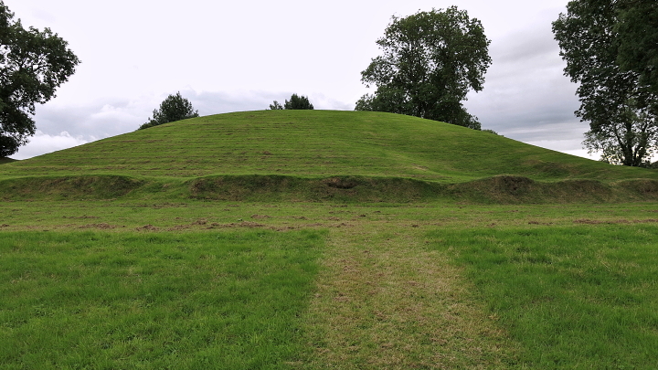 Navan Fort